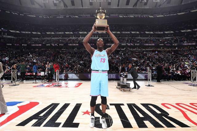 马斯克指令“星链”限速引发乌克兰军方困扰